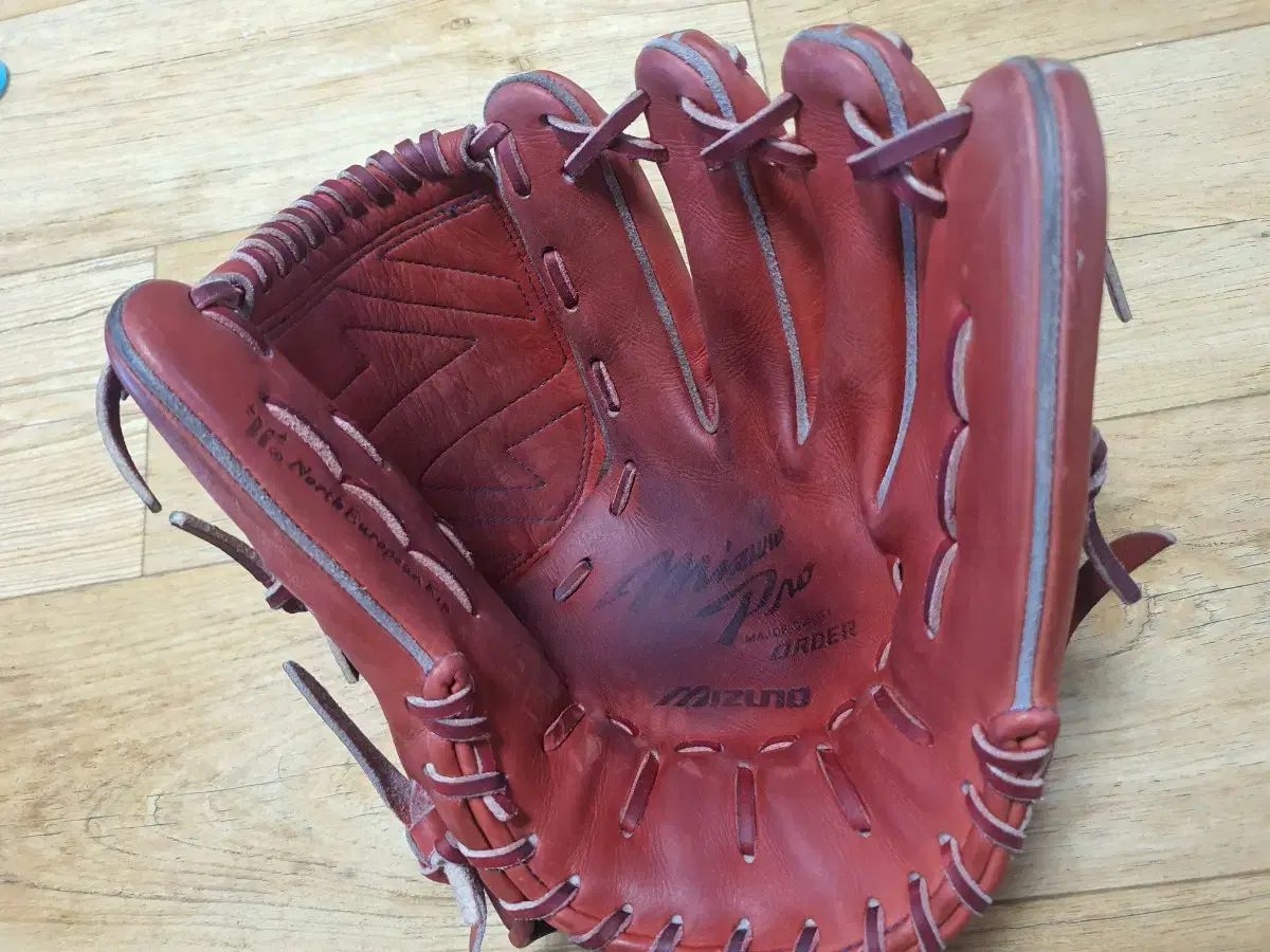 ビックエム　グローブ　オーダー投手用　硬式用 ミズノプロオーダー ピッチャー用 ミズノプロ オーダー硬式グローブ