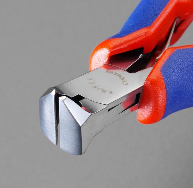 クニペックス KNIPEX エレクトロニクスエンドカッティングニッパー120mmコンフォートハンドル6432-120
