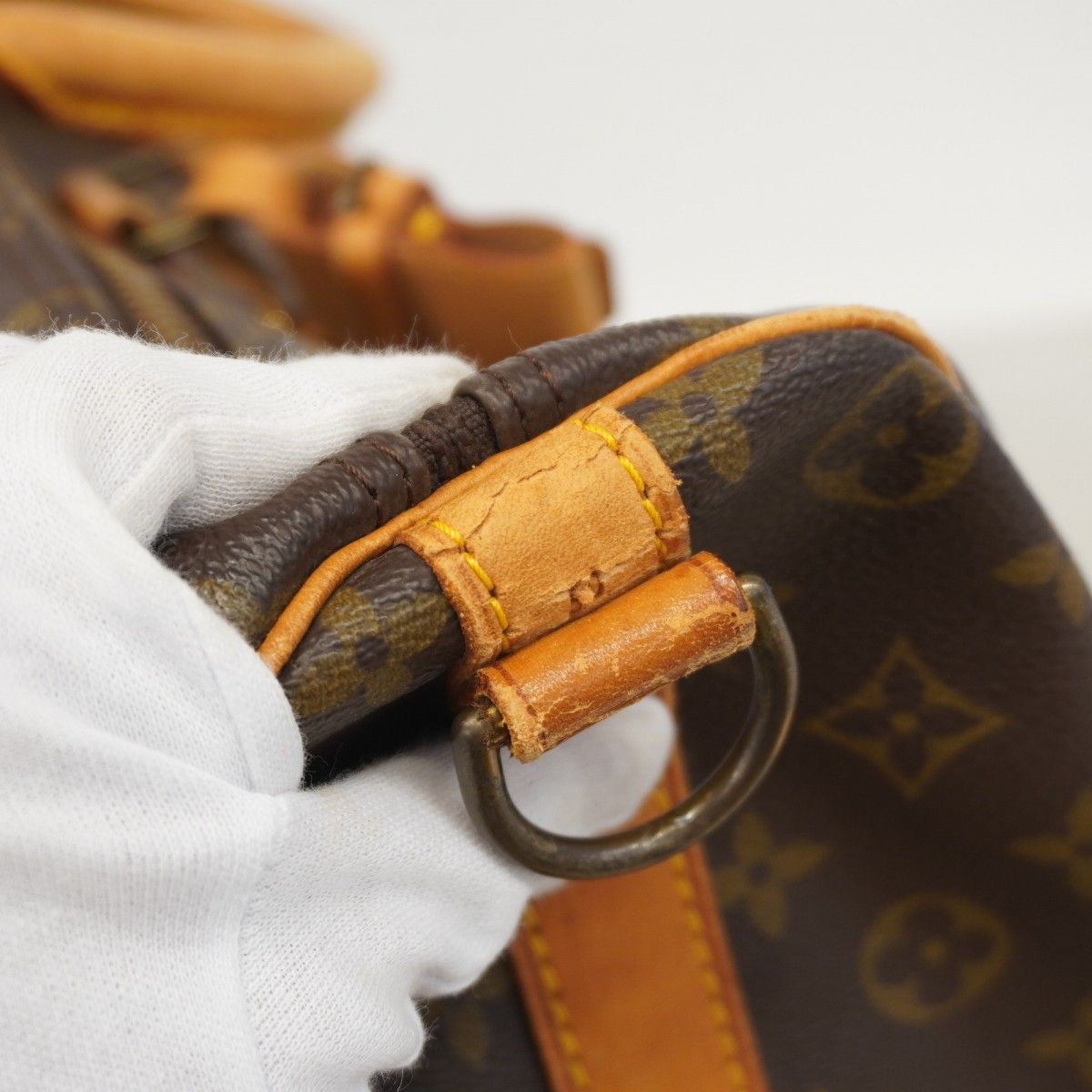 ボストンバッグ