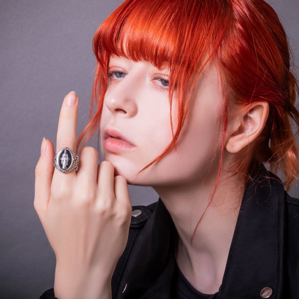 黒衣聖母リング アルテミスクラシック