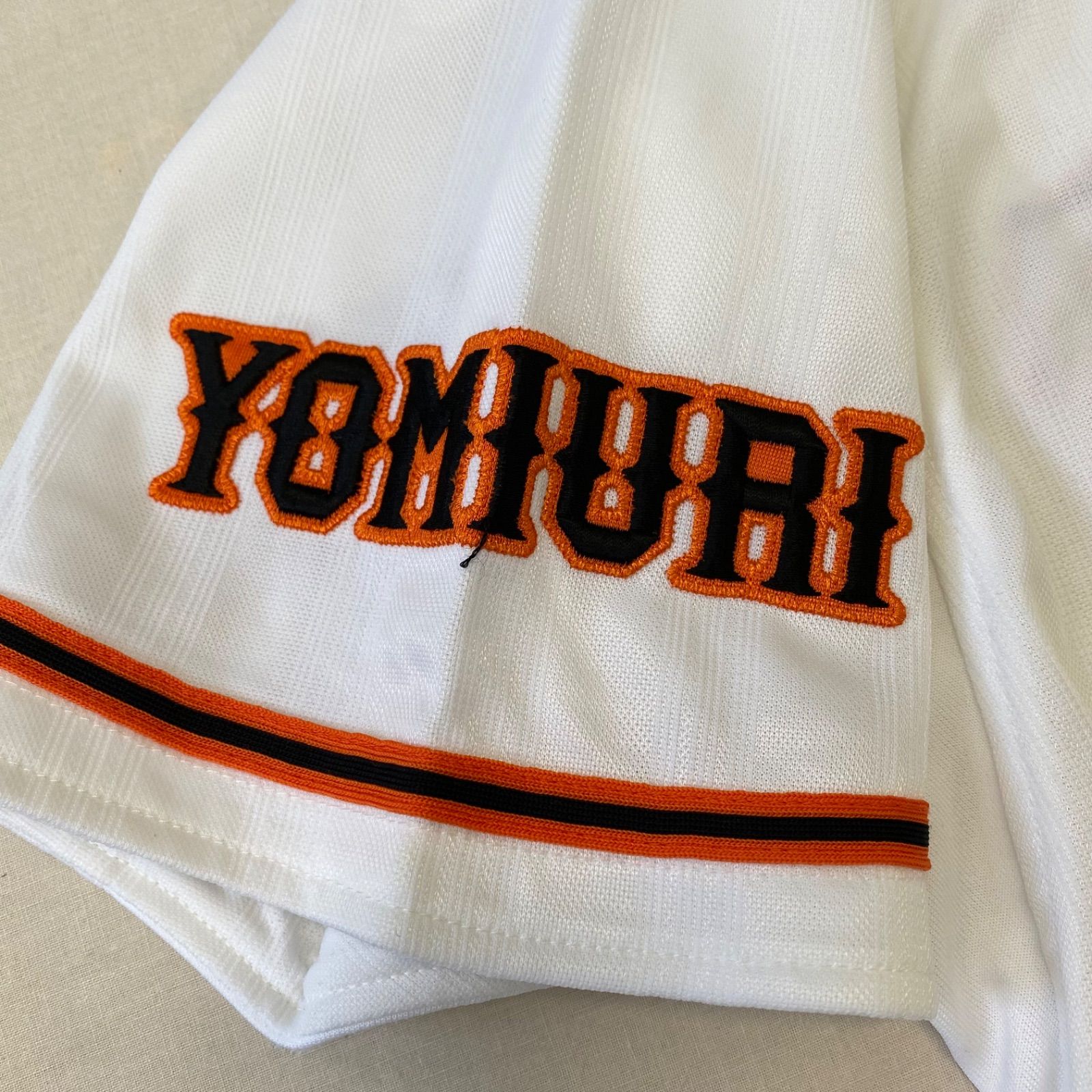 【けい】アディダス 読売ジャイアンツ 阿部慎之助 #10 刺繍ユニフォーム けい】アディダス 読売ジャイアンツ 阿部慎之助 #10 刺繍