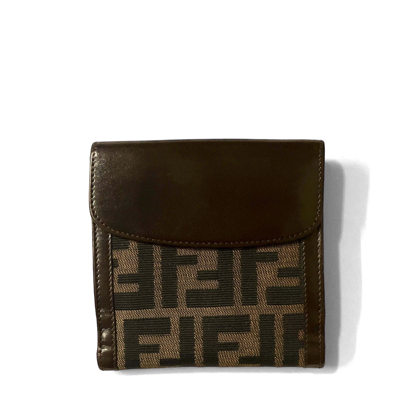 現金特価 FENDI フェンディ T20527D 財布 二つ折り ゴールド ...