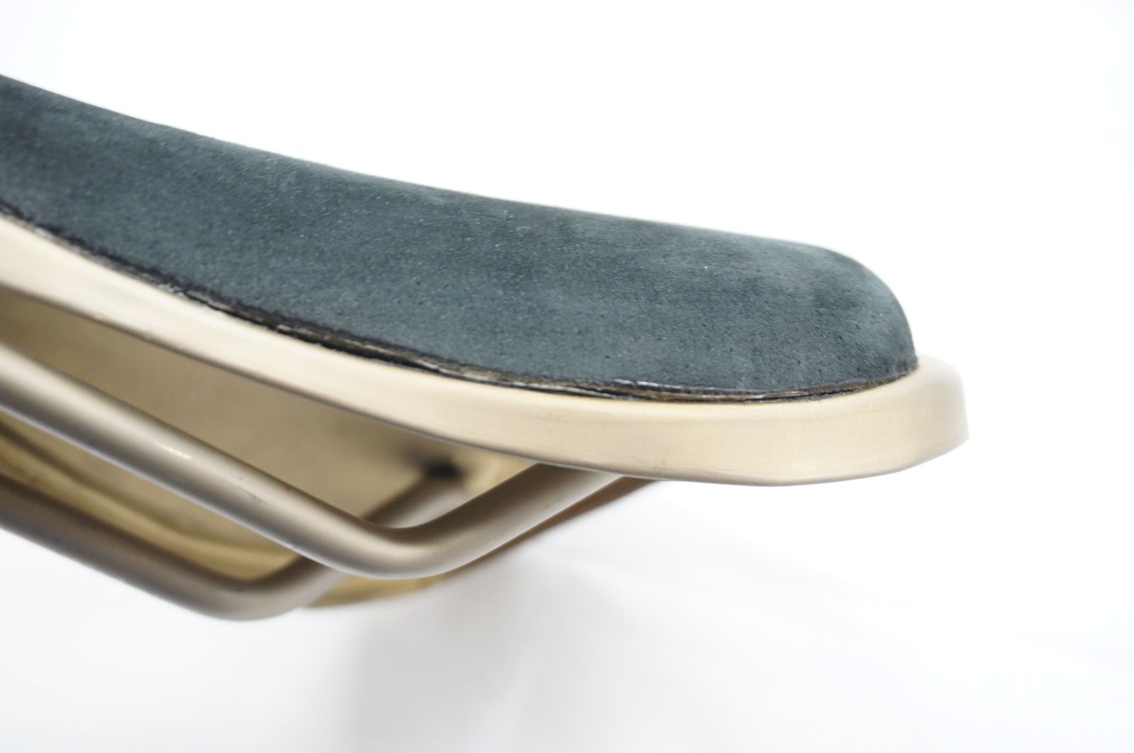 GIPIEMME PLUMA チタン　サドル GIPIEMME 「ジピエンメ」 PLUMA titanio サドル / バイチャリ