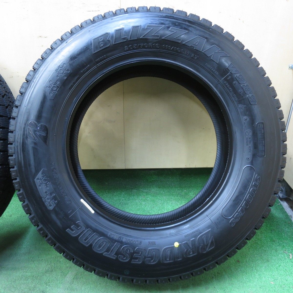 25年 6本 トラック タイヤ 205 70R16 111 109N スタッドレス ブリヂストン ブリザック W989 16インチ 5092405イスタ FFCRYSTALESIA_COM