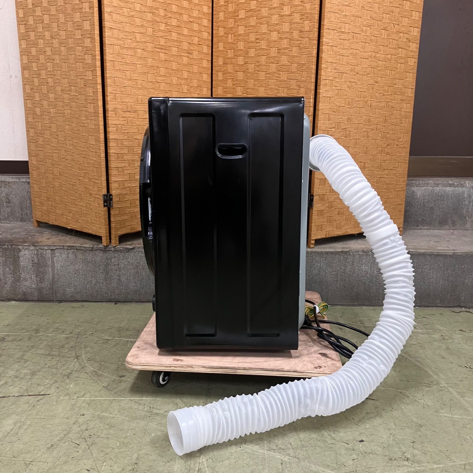 小型衣類乾燥機