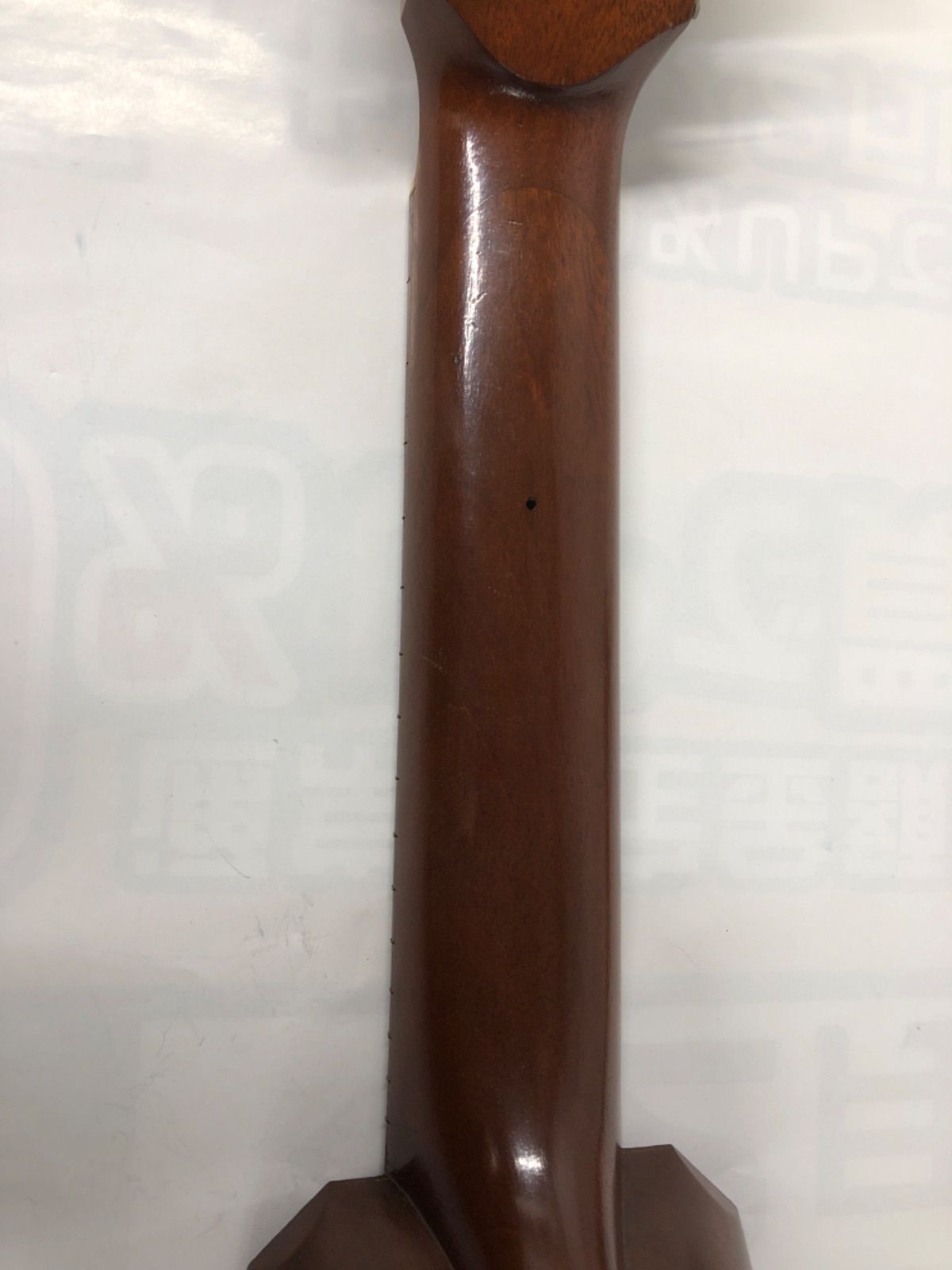 チャランゴ 民族楽器 2024 ケース付き 希少品】 チャランゴ 民族楽器