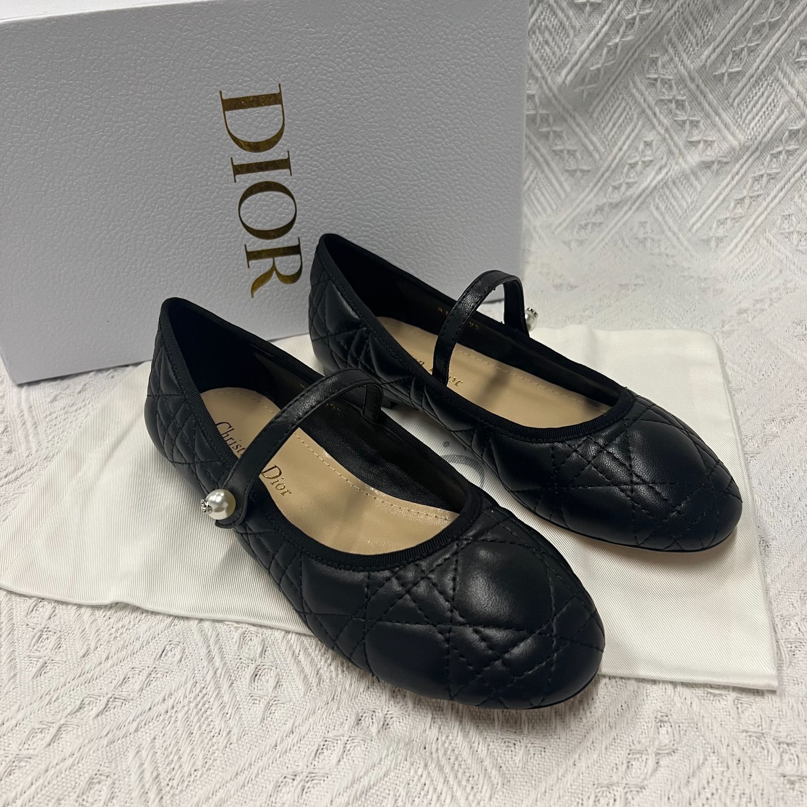 期間限定値下げ】クリスチャンディオール Dior フラットシューズ バレエシューズ パンプス 37 - メルカリ