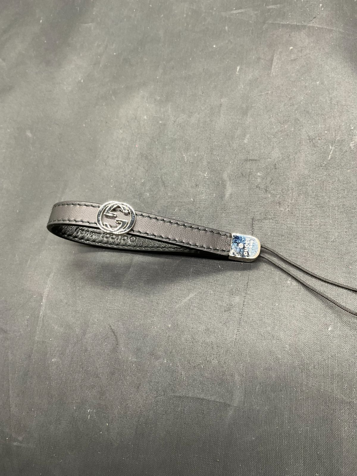 グッチ 携帯ストラップ