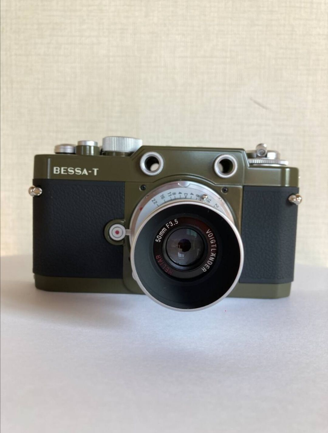 フィルムカメラ Voigtlander BESSA-T 101th Olive #127 フィルムカメラ