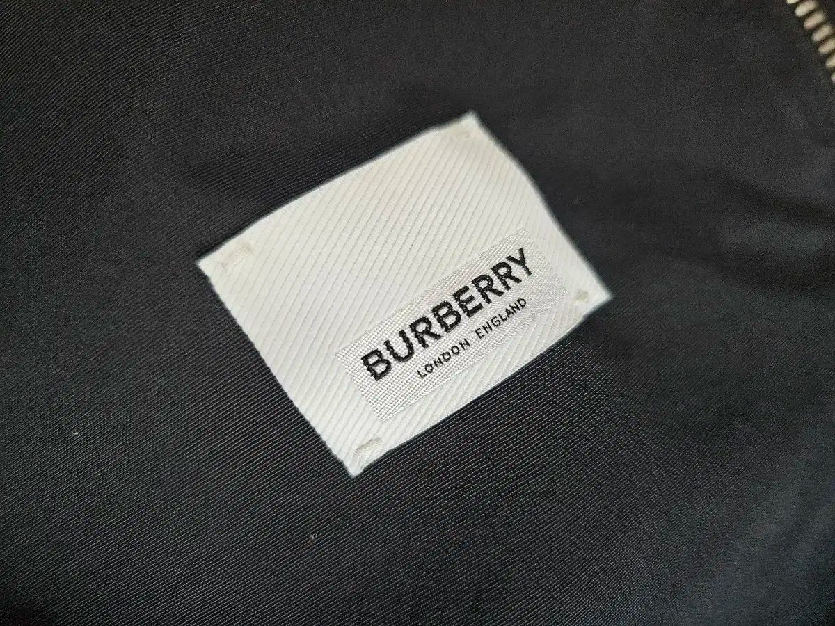 BURBERRY バーバリー ホースフェリー スクエア プリント ジャケット GULLKHAN_COM
