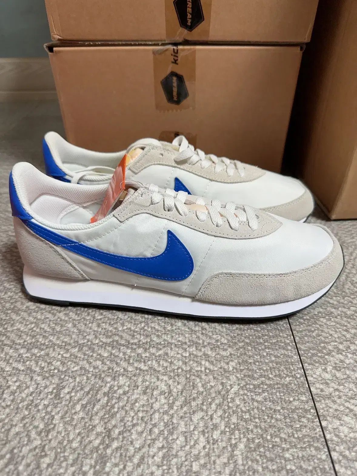 【雷市場（ポンジャン）商品韓国直送】 W280 NIKE(ナイキ) ワッフルトレーナー 2 白 青 (ゲームロイヤル)