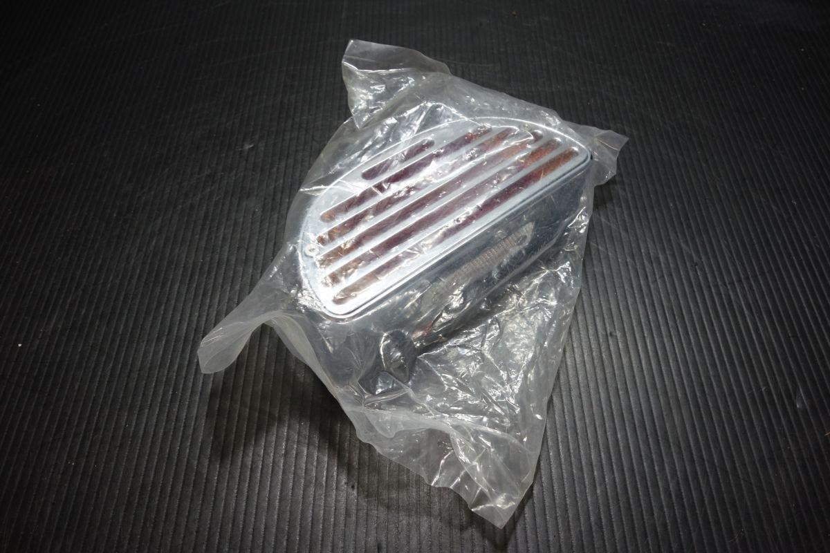 ガッツクローム テールライト ランプ スロッテッドベゼル 4300-0010 新品 未使用 #R20240805