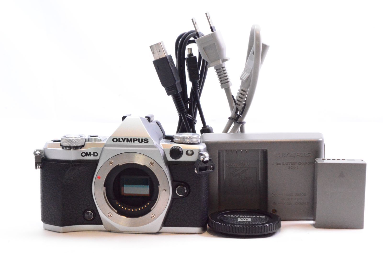 シャッター数50回！OLYMPUS オリンパス OM-D E-M5 MarkII