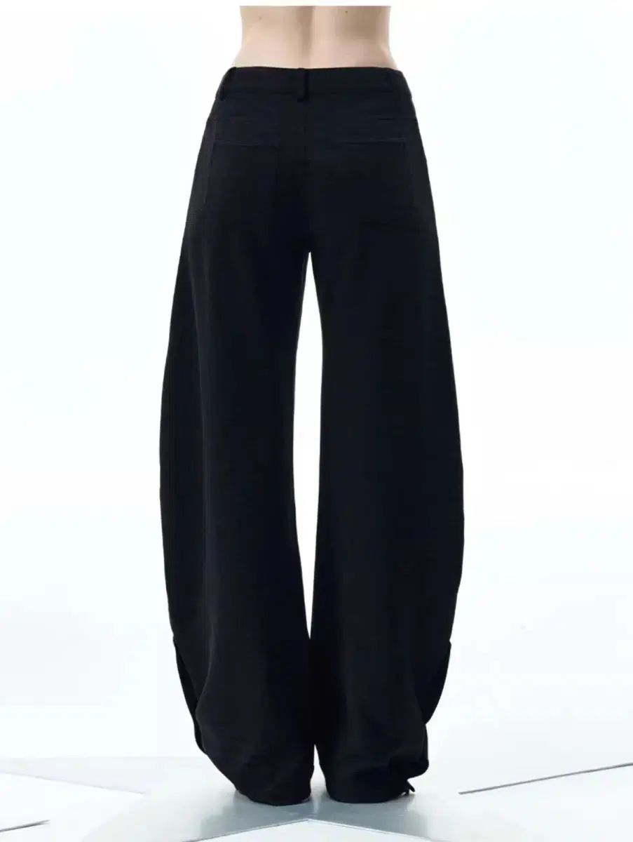 ネッシー スタジオ