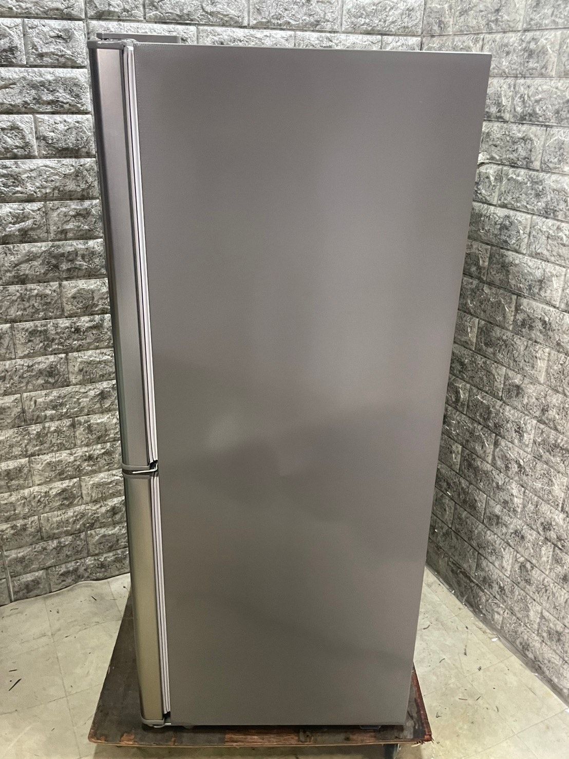 全国送料無料★3か月保証付き★冷蔵庫★ニトリ★2019年★106L★NTR-106SI★R-908 全国送料無料☆3か月保証付き☆冷蔵庫☆ニトリ☆2019年☆106L☆NTR