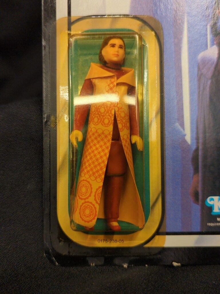 77バック LEIA