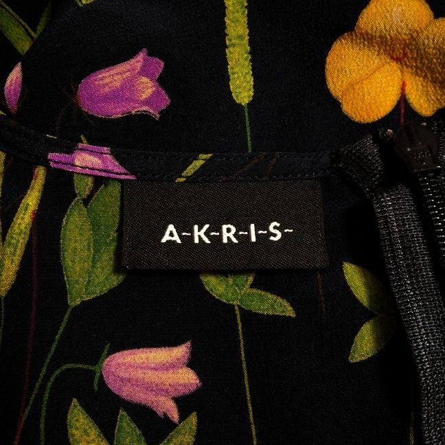 AKRIS(アクリス) スカートセットアップ レディース - ネイビー
