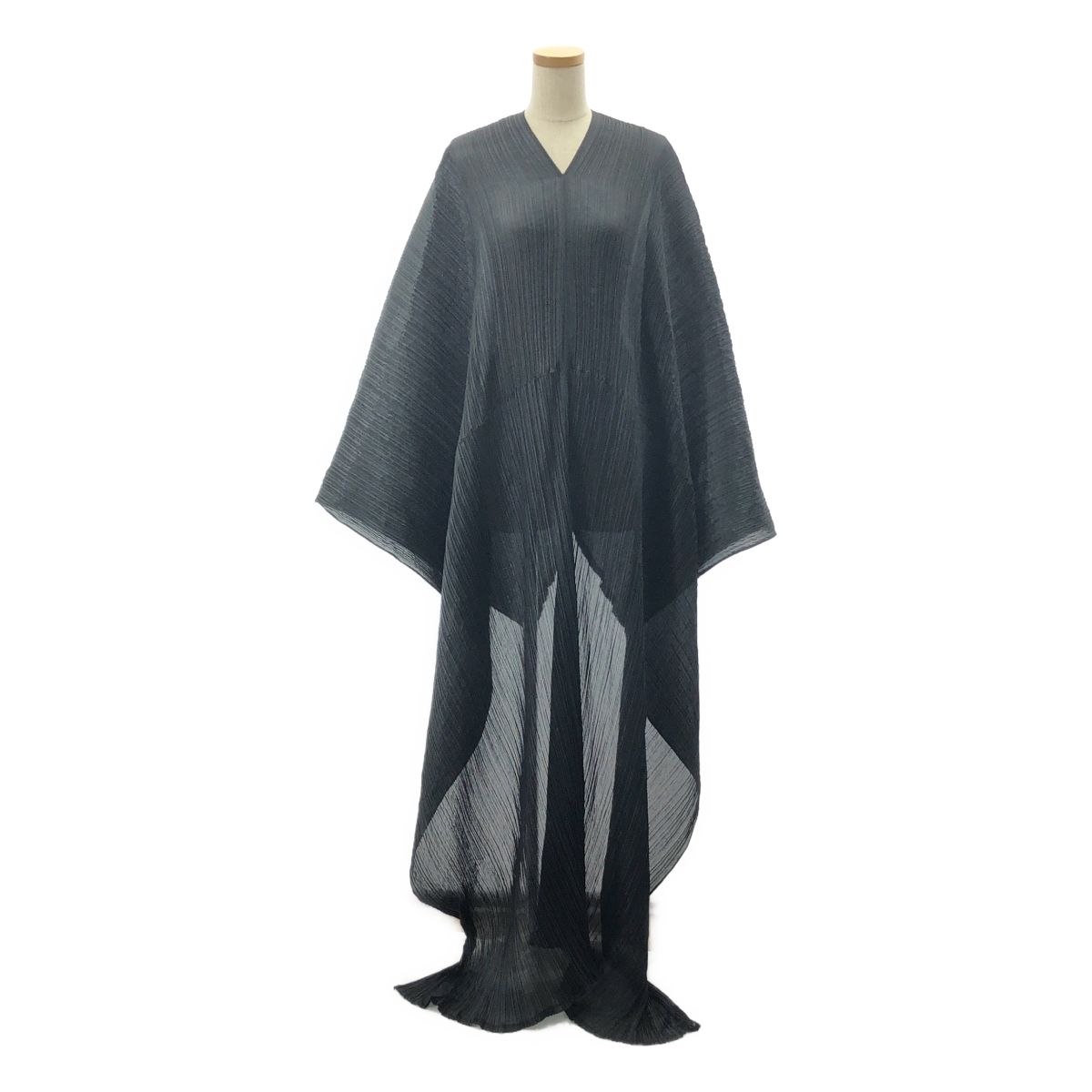 イッセイミヤケissay miyake変形ワンピース黒solidプリーツプリーズ PLEATS PLEASE ISSEY MIYAKE - 美品 プリーツプリーズ イッセイ