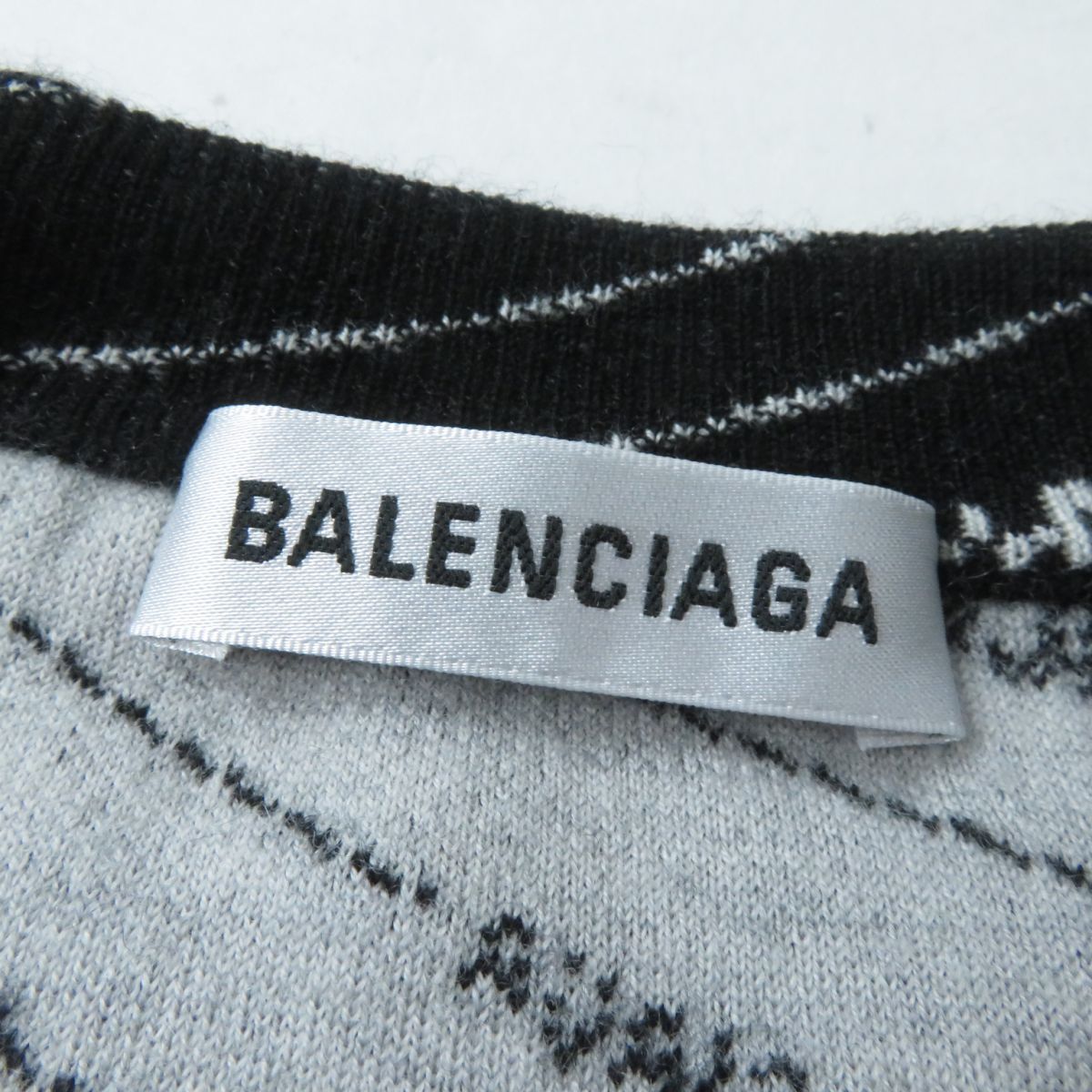 極美品☆正規品 BALENCIAGA バレンシアガ 2019年 559078 クルー