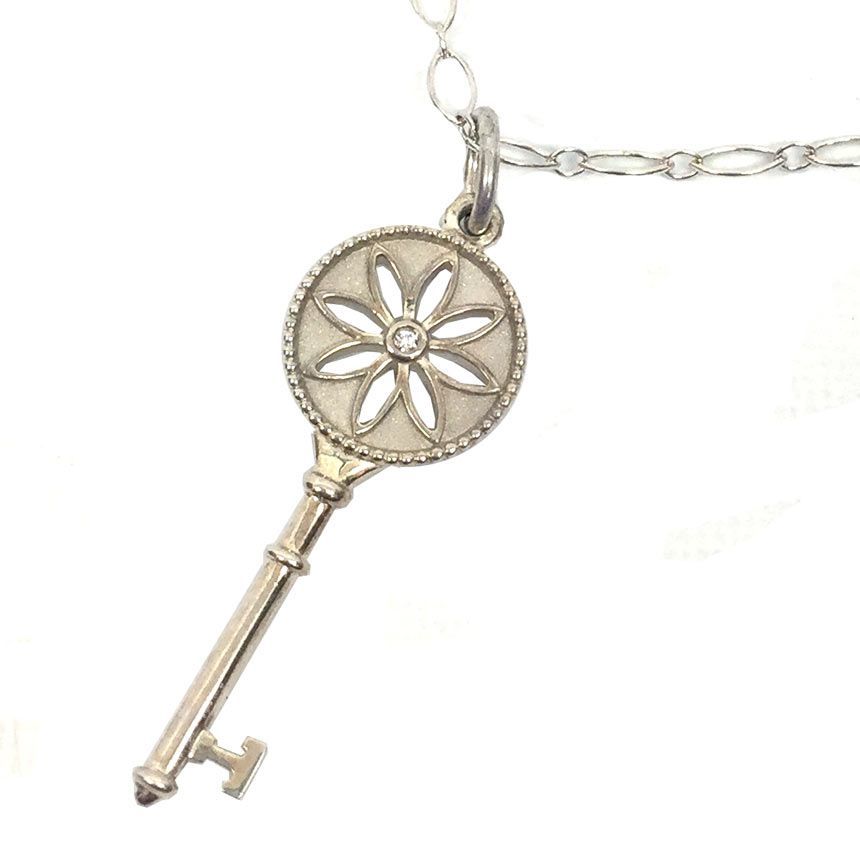 セール TIFFANY ティファニー デイジーキー ネックレス シルバー