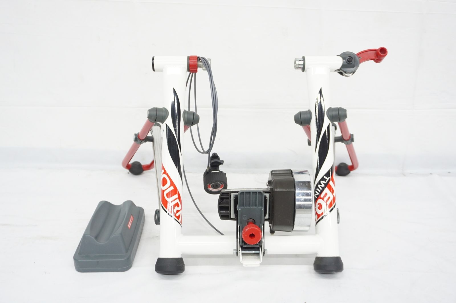 MINOURA 「ミノウラ」 MAGTEQS TWIN サイクルトレーナー / バイチャリ阪急塚口店