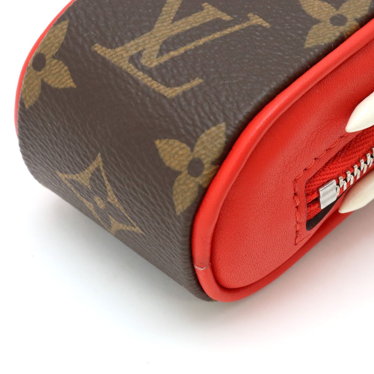Louis Vuitton レザーボールケース レッド