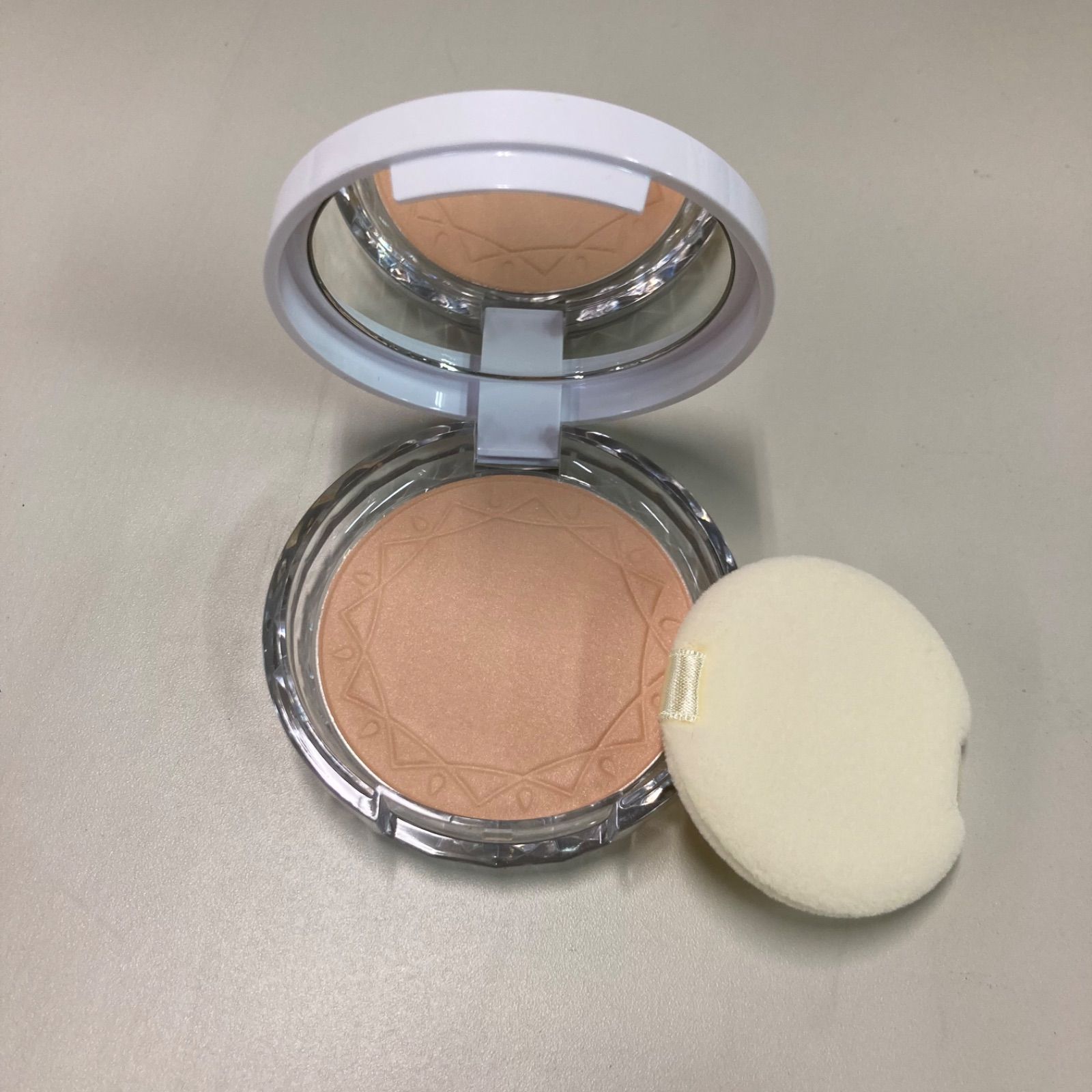 セザンヌ UVクリアフェイスパウダー 02ナチュラル 2点セット - メルカリ