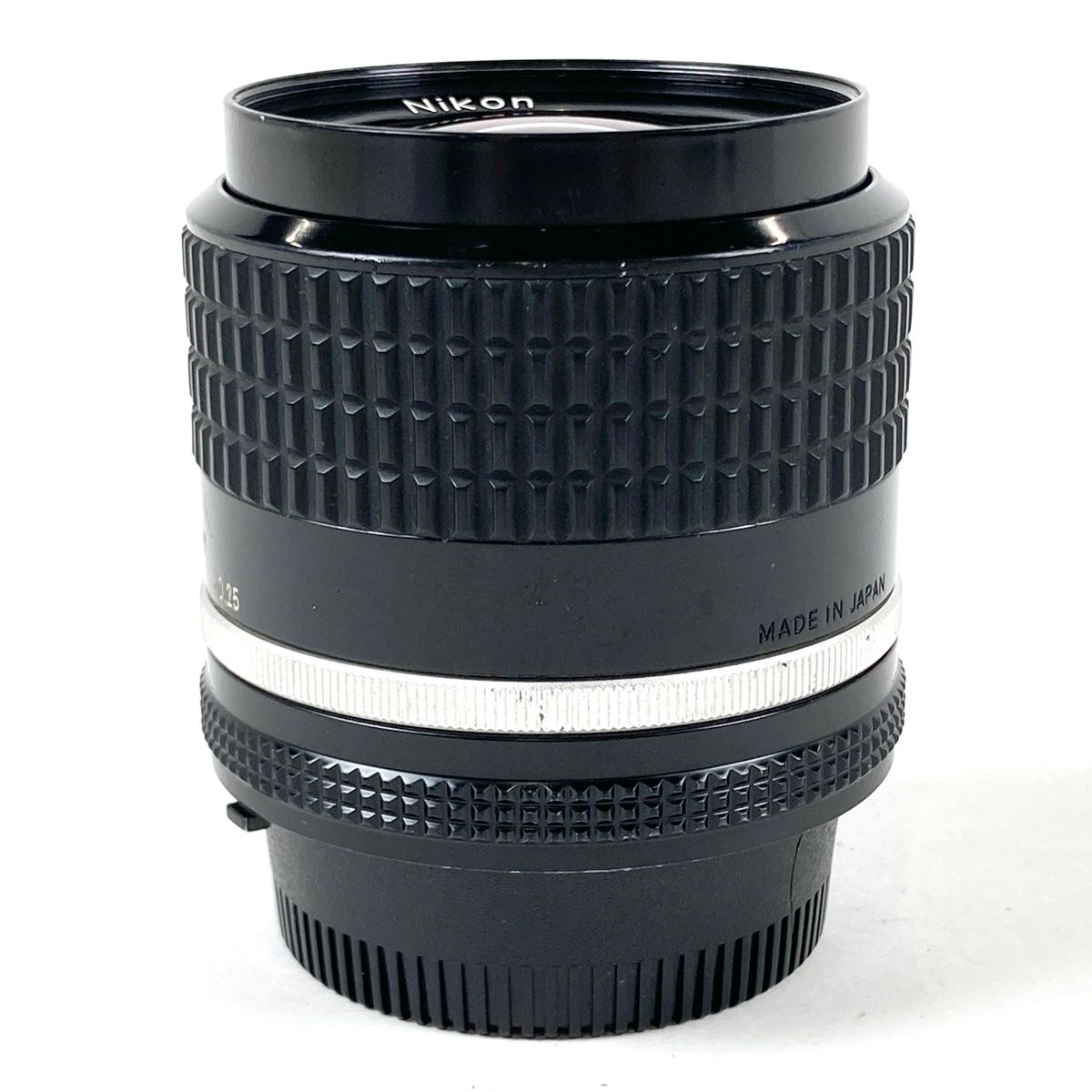 極美品｜Nikon Ai-s NIKKOR 28mm F2 ｜ M097 Amazon.co.jp: Nikon ニコン Ai-S NIKKOR 28mm F2.8 : 家電＆カメラ