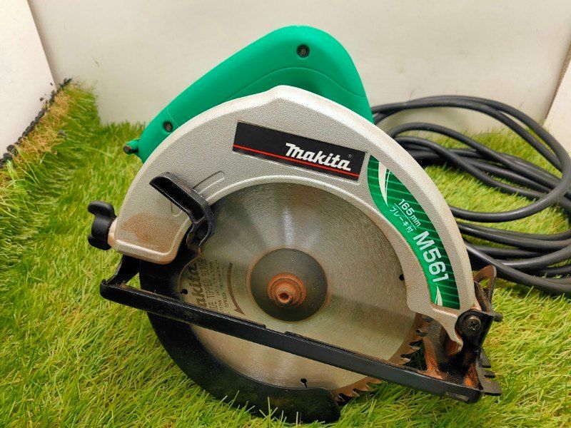 マキタ 電動丸ノコ 丸のこ M561 165mm ブレーキ付 切断機 動作確認済み /