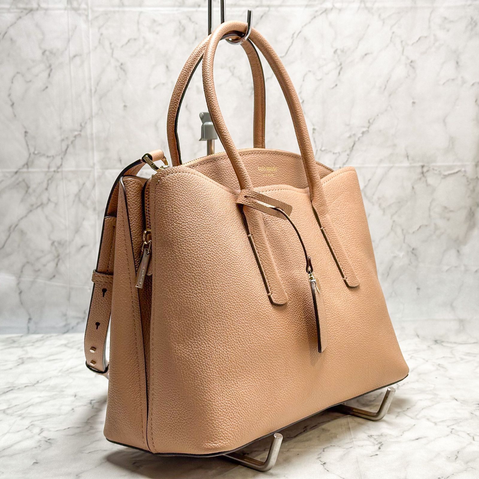 ▼ケイトスペード ニューヨーク kate spade new york リボンデザイン トートバッグ ハンドバッグ ランチバッグ レディース 100円スタート▼ ケイト・スペード ニューヨークの新キャンペーン「Spark Something