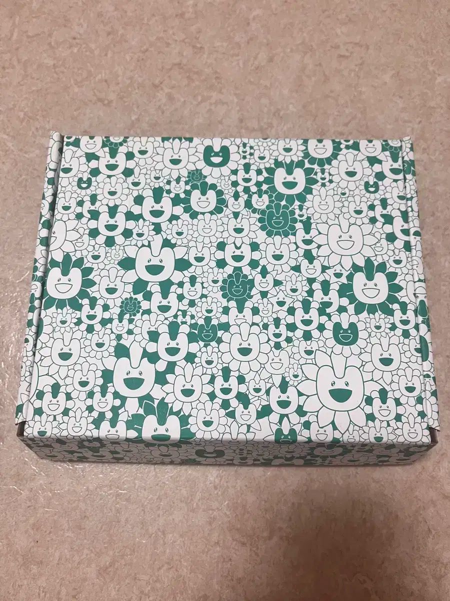 NewJeans(ニュージーンズ・ニュジ) アルバム グッズ まとめ売り 出品