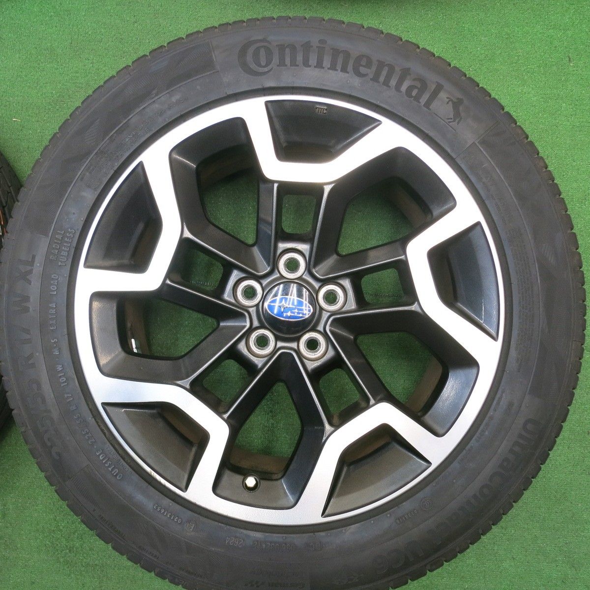 225&frasl;55R17 スタッドレス スバル XV 純正 17インチアルミ GP7