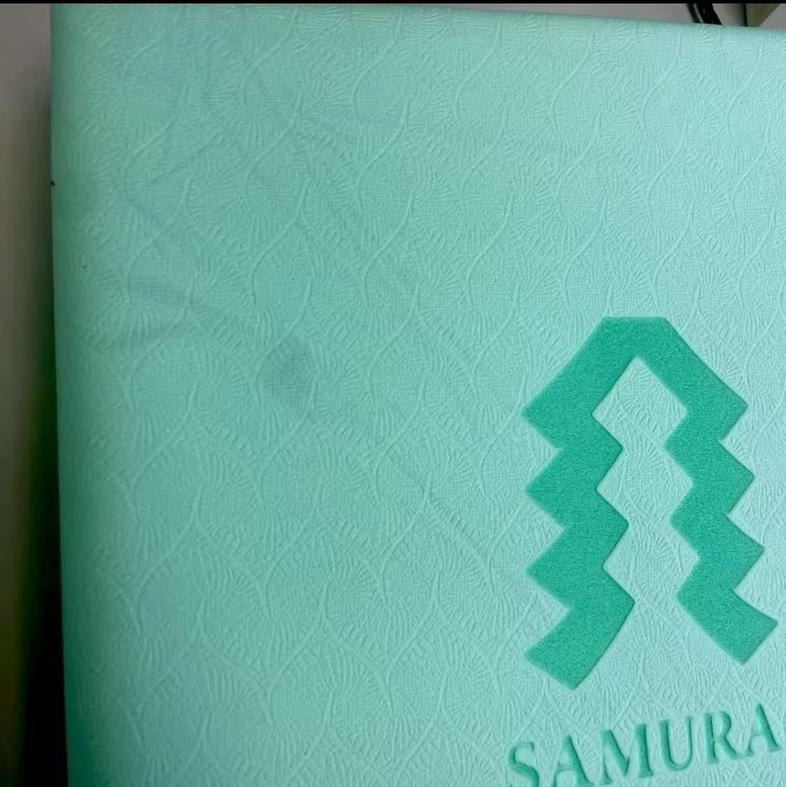 【配送限定】【未使用】【1枚】ヨガマット 折りたたみ  コンパクト  トレーニングマット 折り畳み  ストレッチマット  コンパクト  ピラティス  エクササイズ  トレーニング