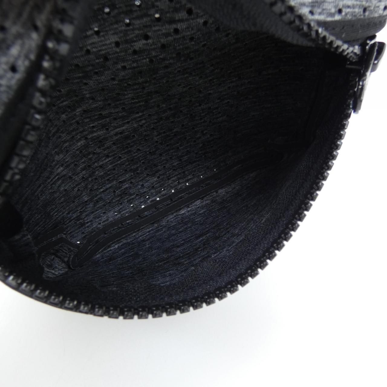 新品ステイトオブエスケープ Prequel XSレディース ショルダーバッグ