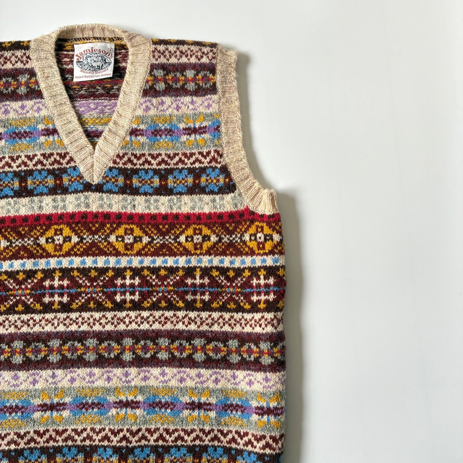 良品】 JAMIESONS / フェアアイル 総柄 ニットベスト - メルカリ
