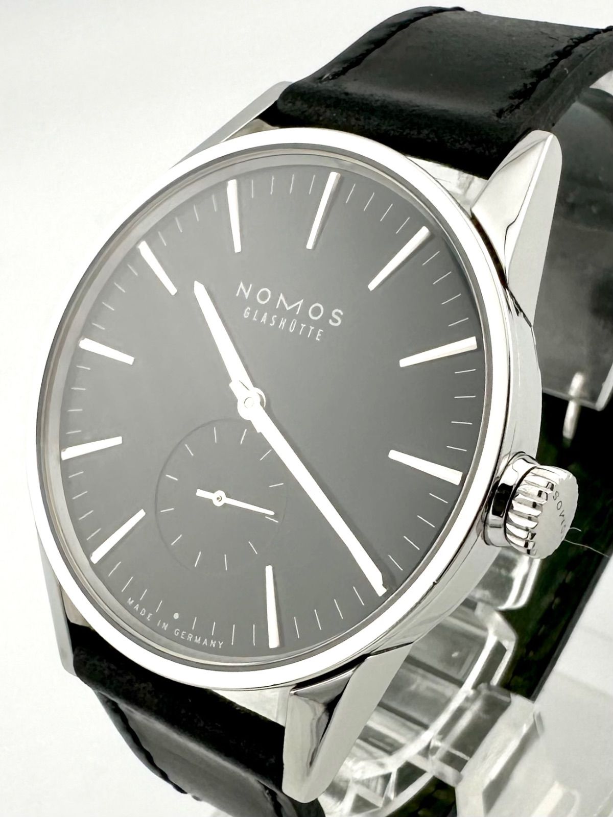 NOMOS ZR1E3B2 チューリッヒ 自動巻き時計 ノモス 廃番カラー - メルカリ