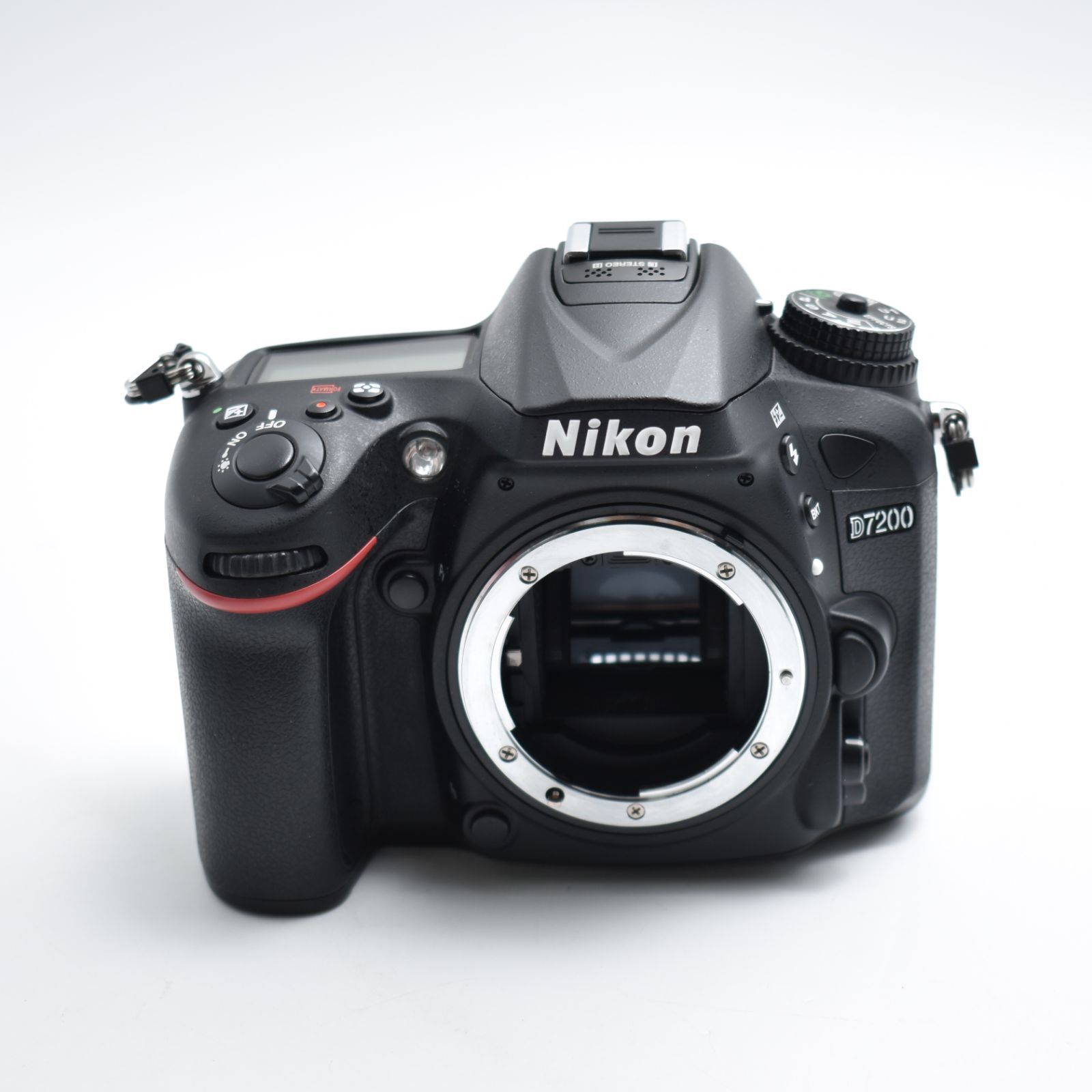 D7200