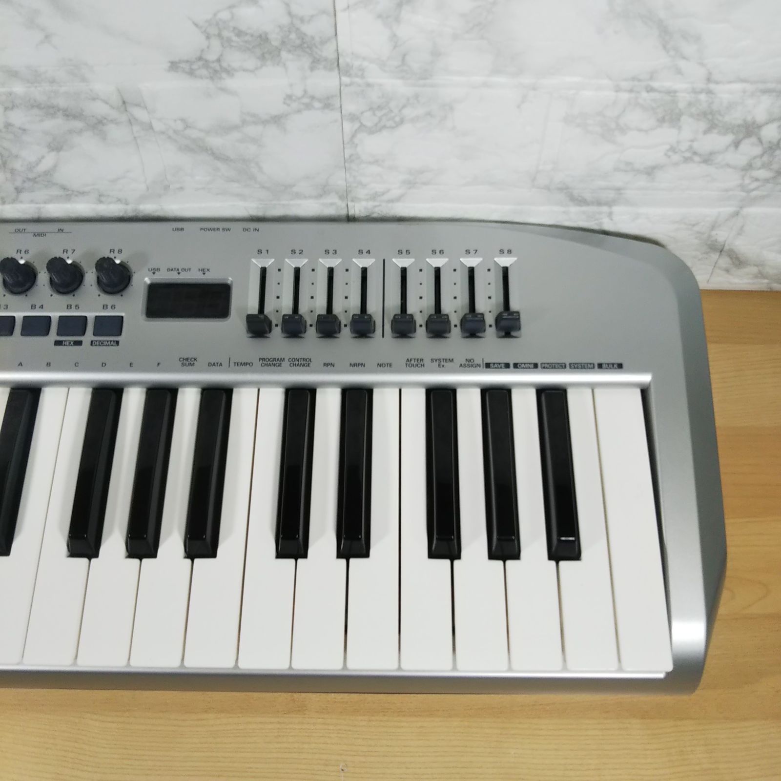 Roland MIDI Keyboard Controller EDIROL PCR-30 USB MIDI標準キーボード32鍵　中古品