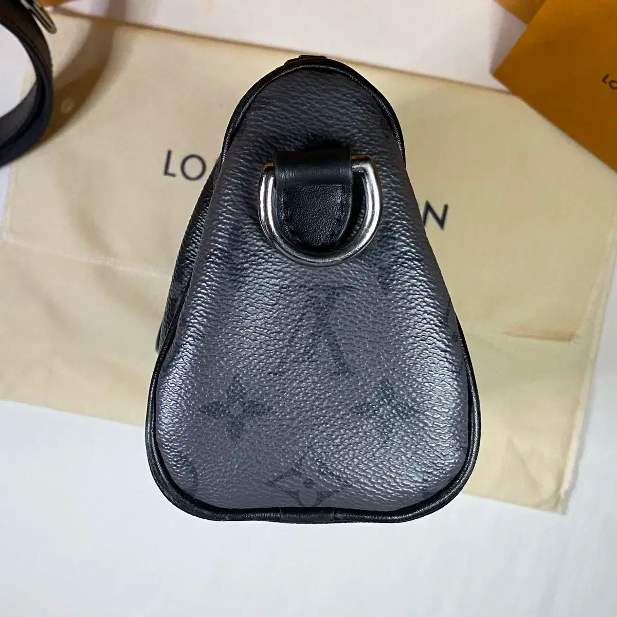 Vuitton ルイヴィトン