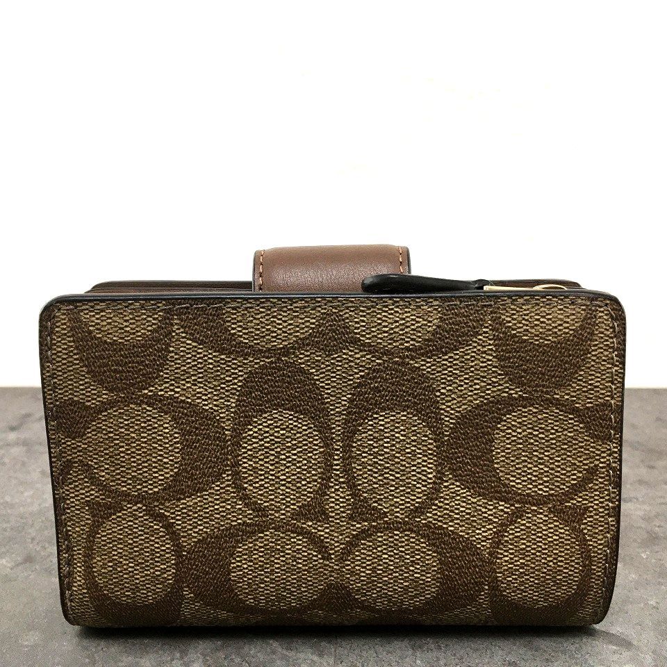 送料込み！ 未使用品 COACH ミディアムウォレット C0082 ブラウン 420  
