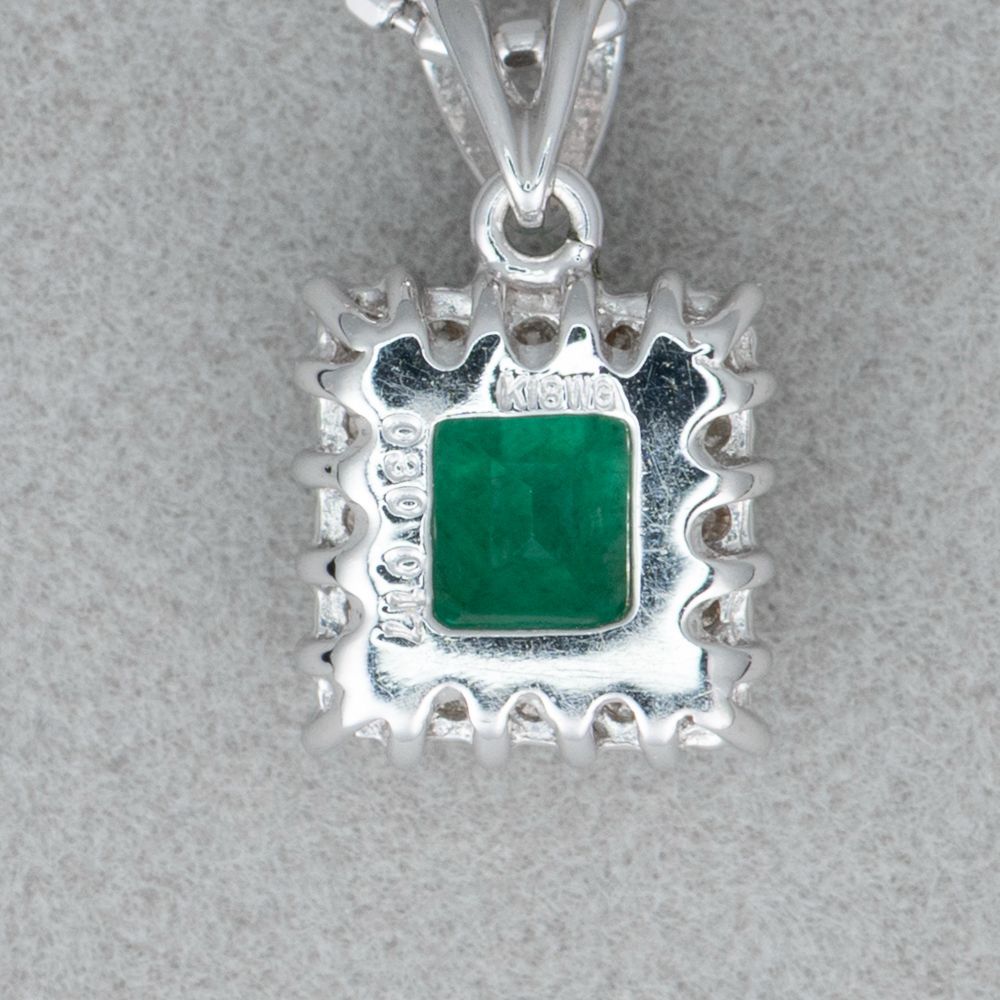 ネックレス K18WG エメラルド0.16ct ダイヤモンド0.12ct