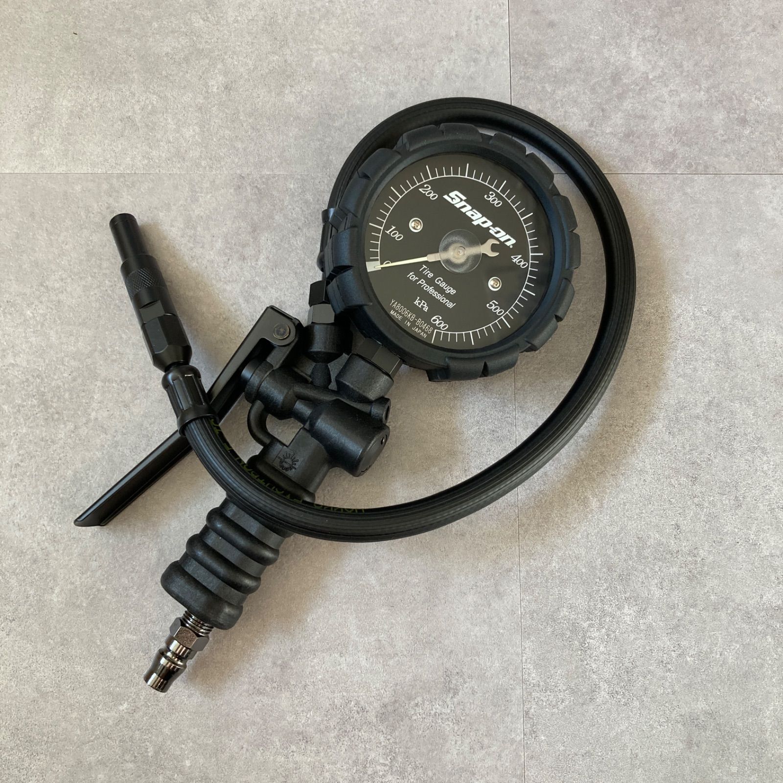 Snap-on スナップオン エアゲージ タイヤゲージ YA8006KB-B ブラック プレッシャーゲージ