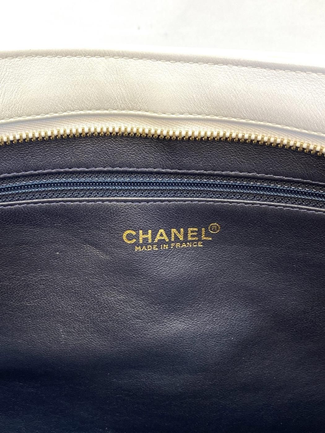 シャネル CHANEL マイクロ マトラッセ チェーン トートバッグ
