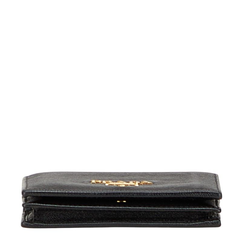 サフィアーノレザー