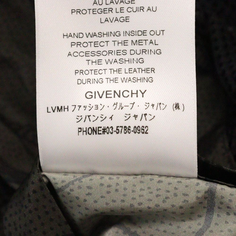 GIVENCHY ジバンシィ