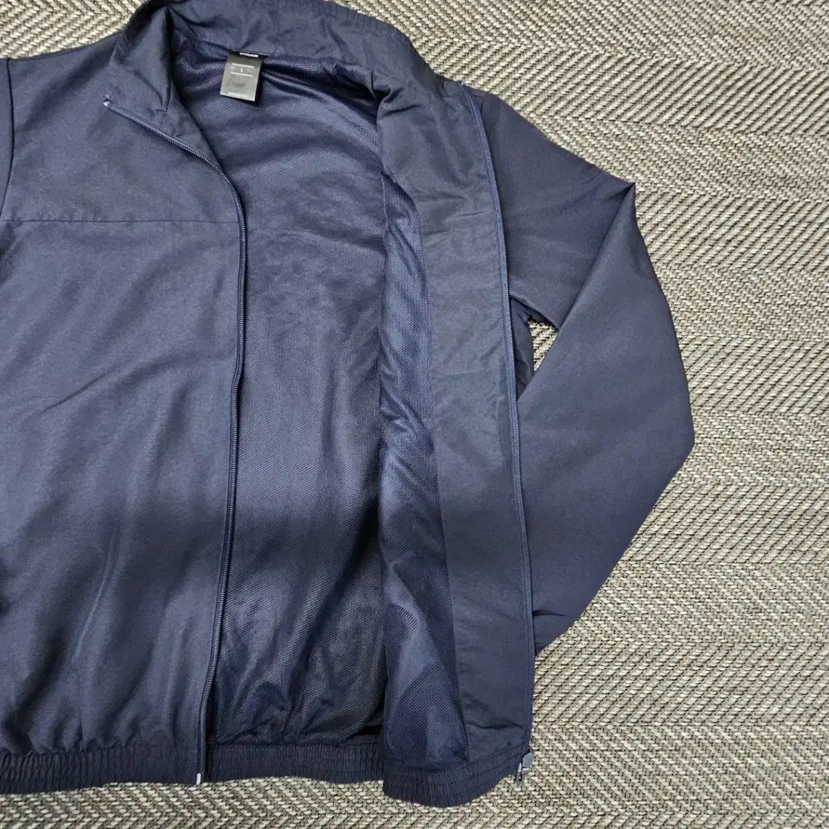 ウインドブレーカー ジャケット