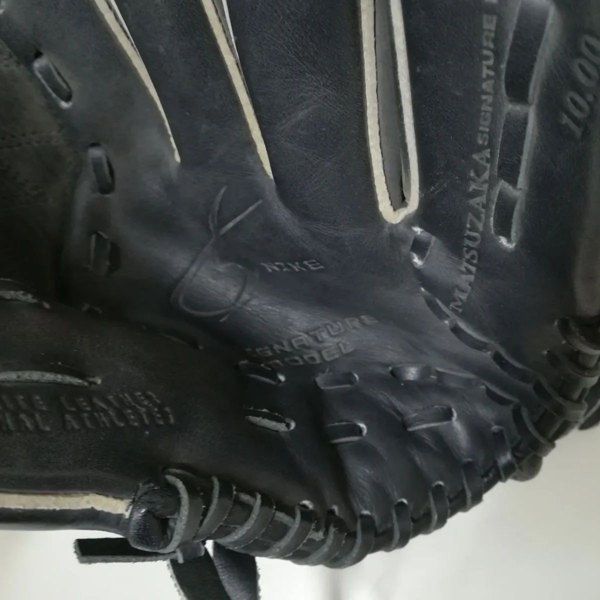 NIKE ナイキ　少年軟式野球用グローブ　松坂大輔モデル　中古 超稀少 NIKE(ナイキ) 松坂大輔モデル 少年軟式野球用グラブ
