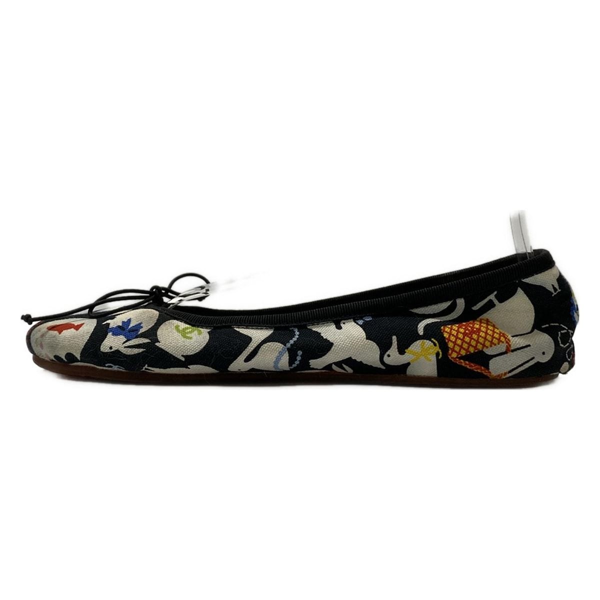 CHANEL シャネル　フラットシューズ　白　柄 CHANEL(シャネル) フラットシューズ 39 レディース - 黒×白