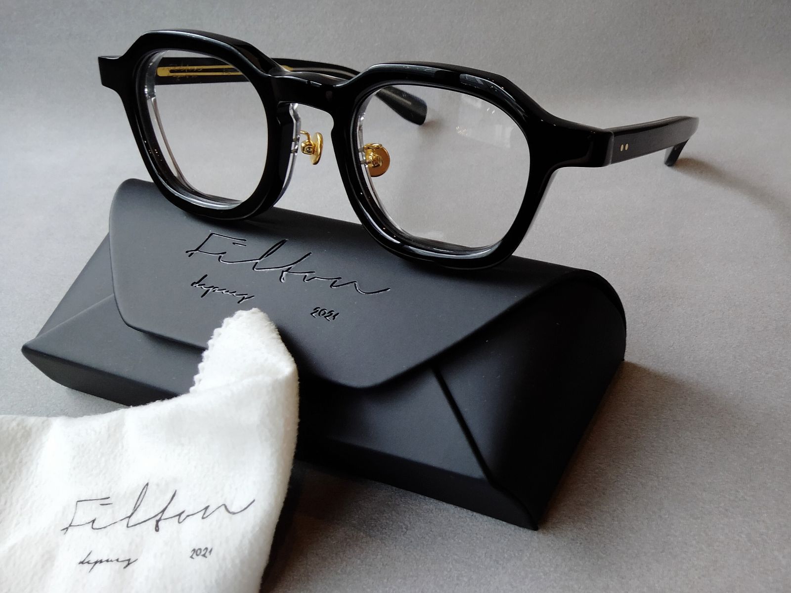 Filton(フィルトン)「Aiguille 07」Couleurs - 1/BLACK × Clear（縫い