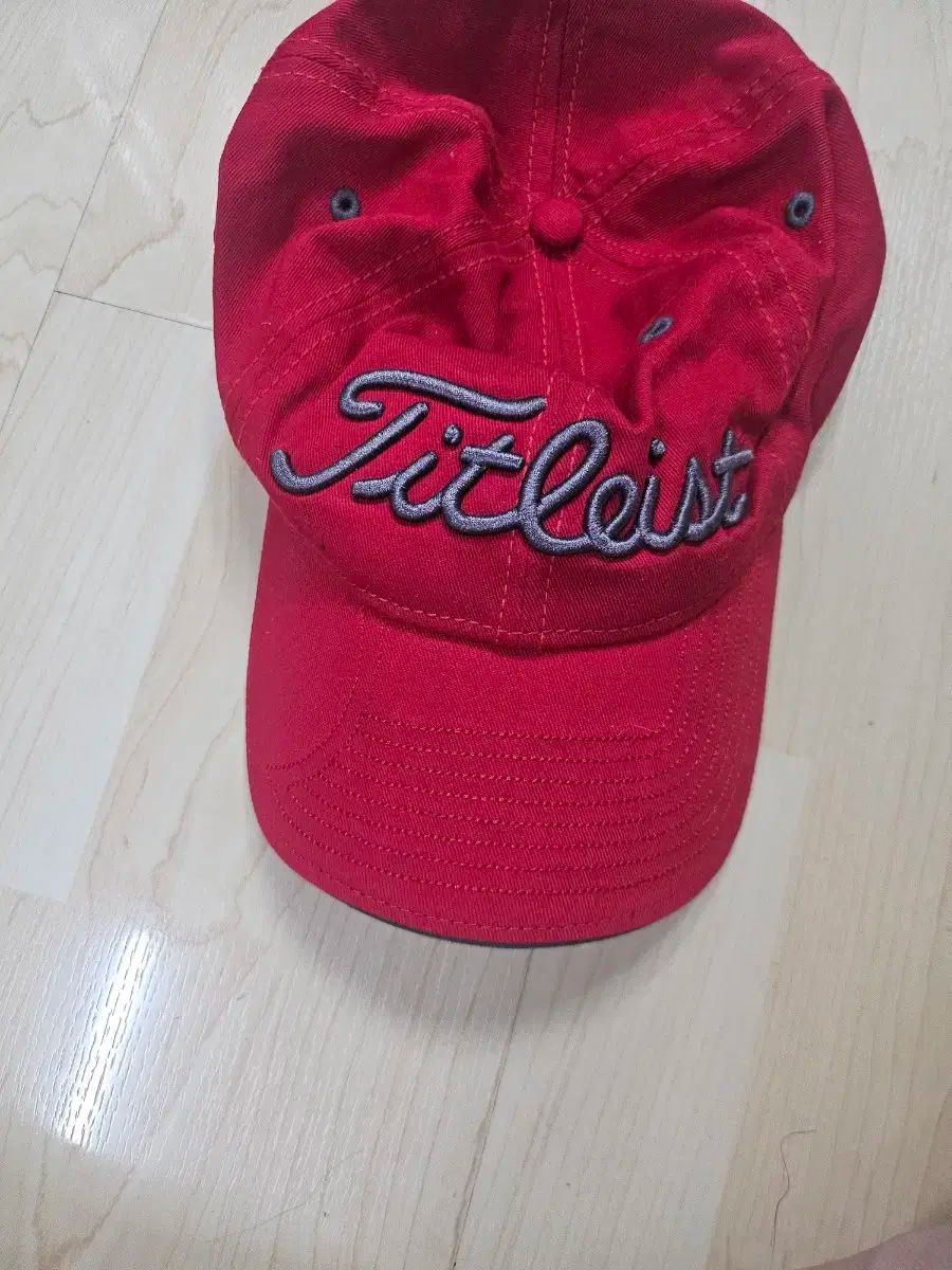 Titleist(タイトリスト) レッド ボールキャップ - メルカリ